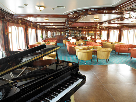 royal_crown_lounge